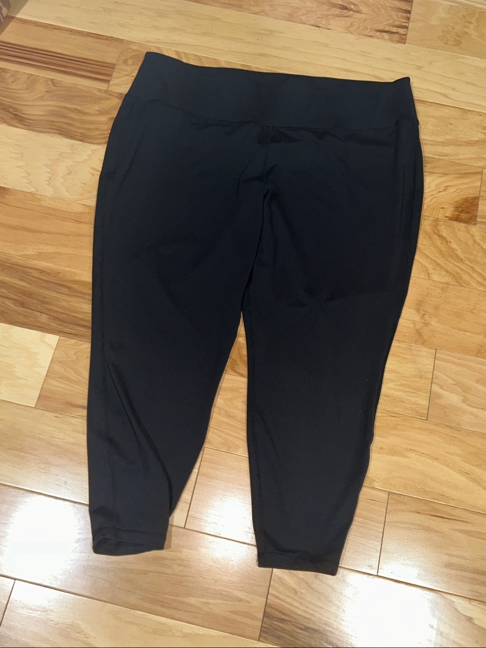 EUC LIVI black cropped jogger legging 26/28 #3